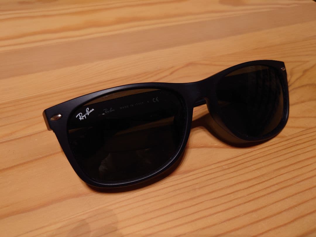 小物 Ray-Ban NEW WAYFARER [0RB2132F]