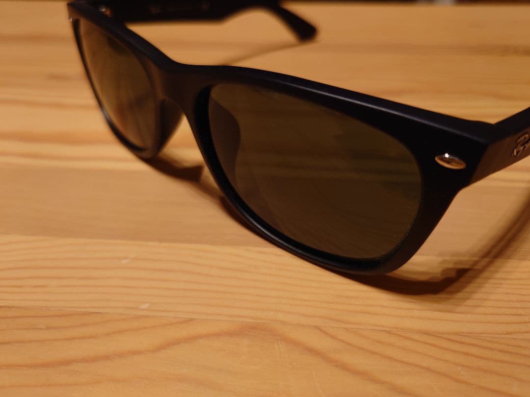 小物 Ray-Ban NEW WAYFARER [0RB2132F]