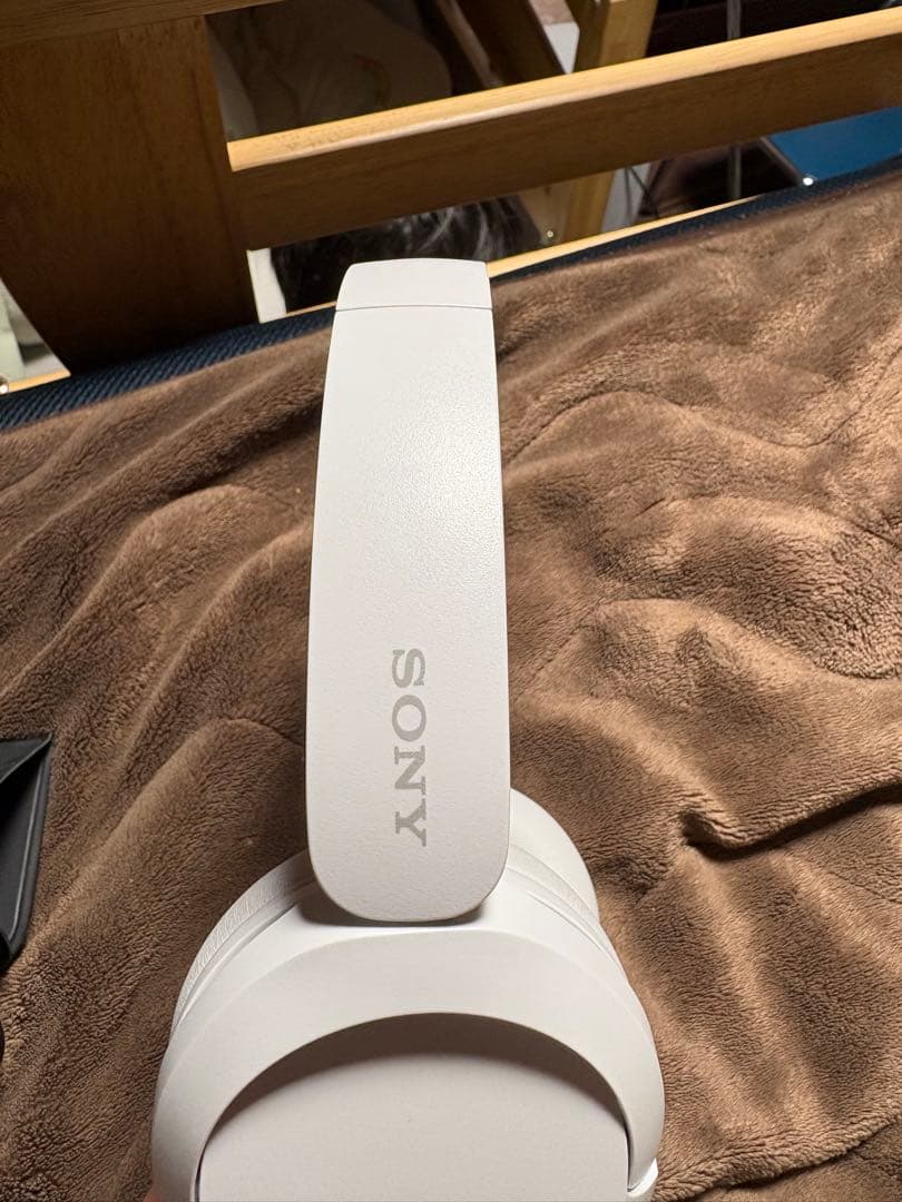 SONY ワイヤレスヘッドホン ホワイト