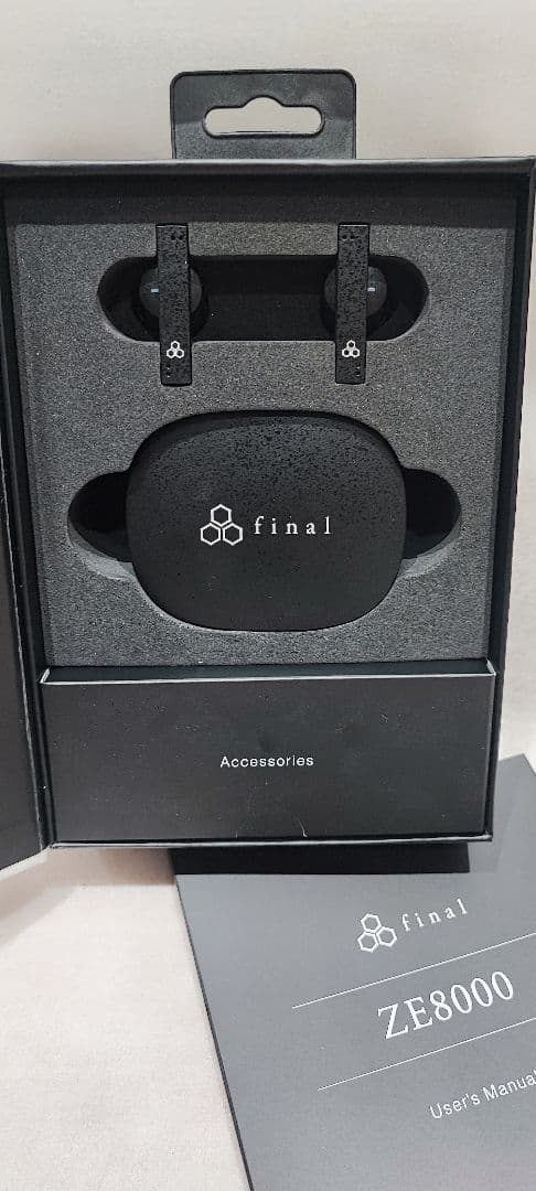 final ZE8000 ワイヤレスイヤホン黒