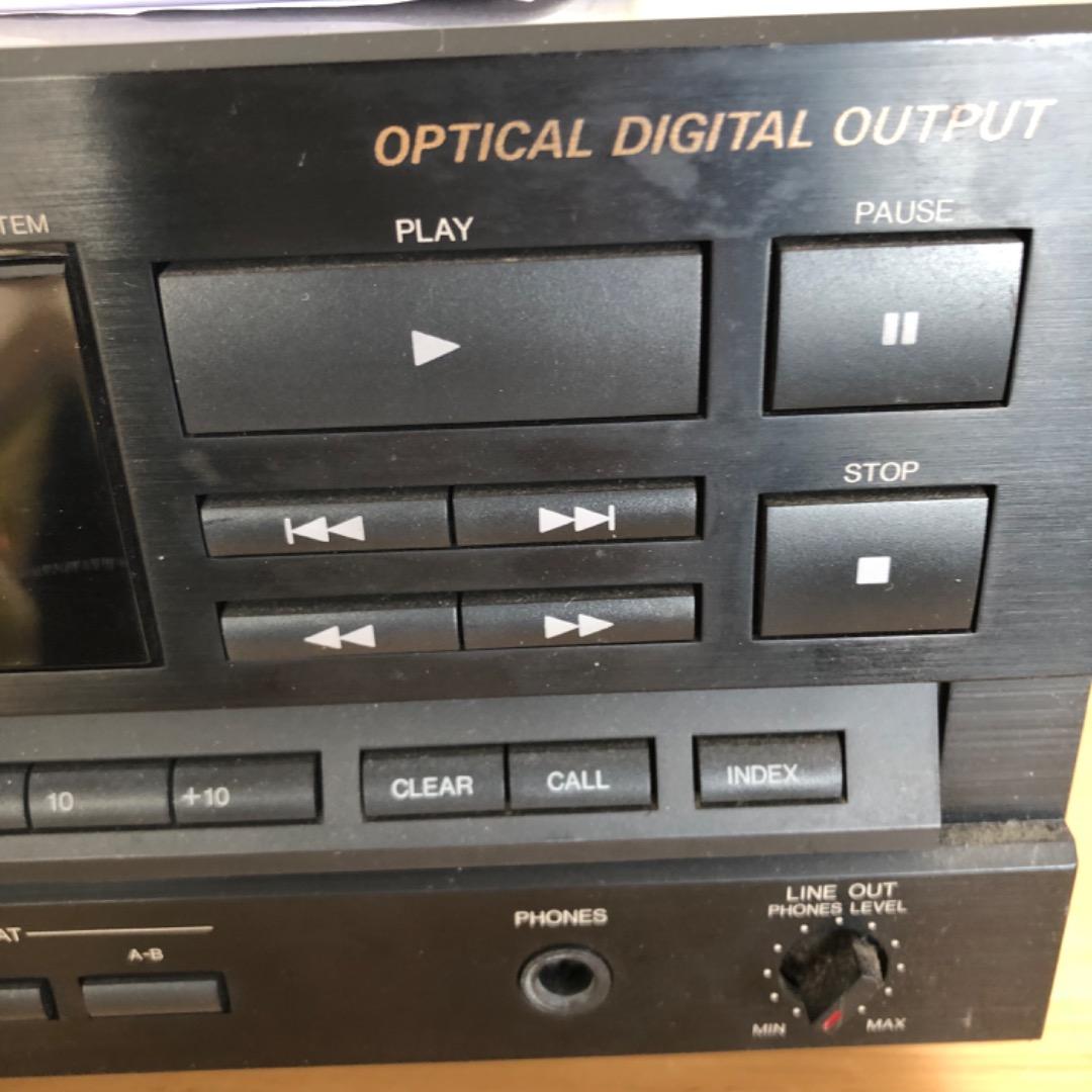 老舗名門　DENON（デノン） 高級CDプレイヤー　 DCD-1510