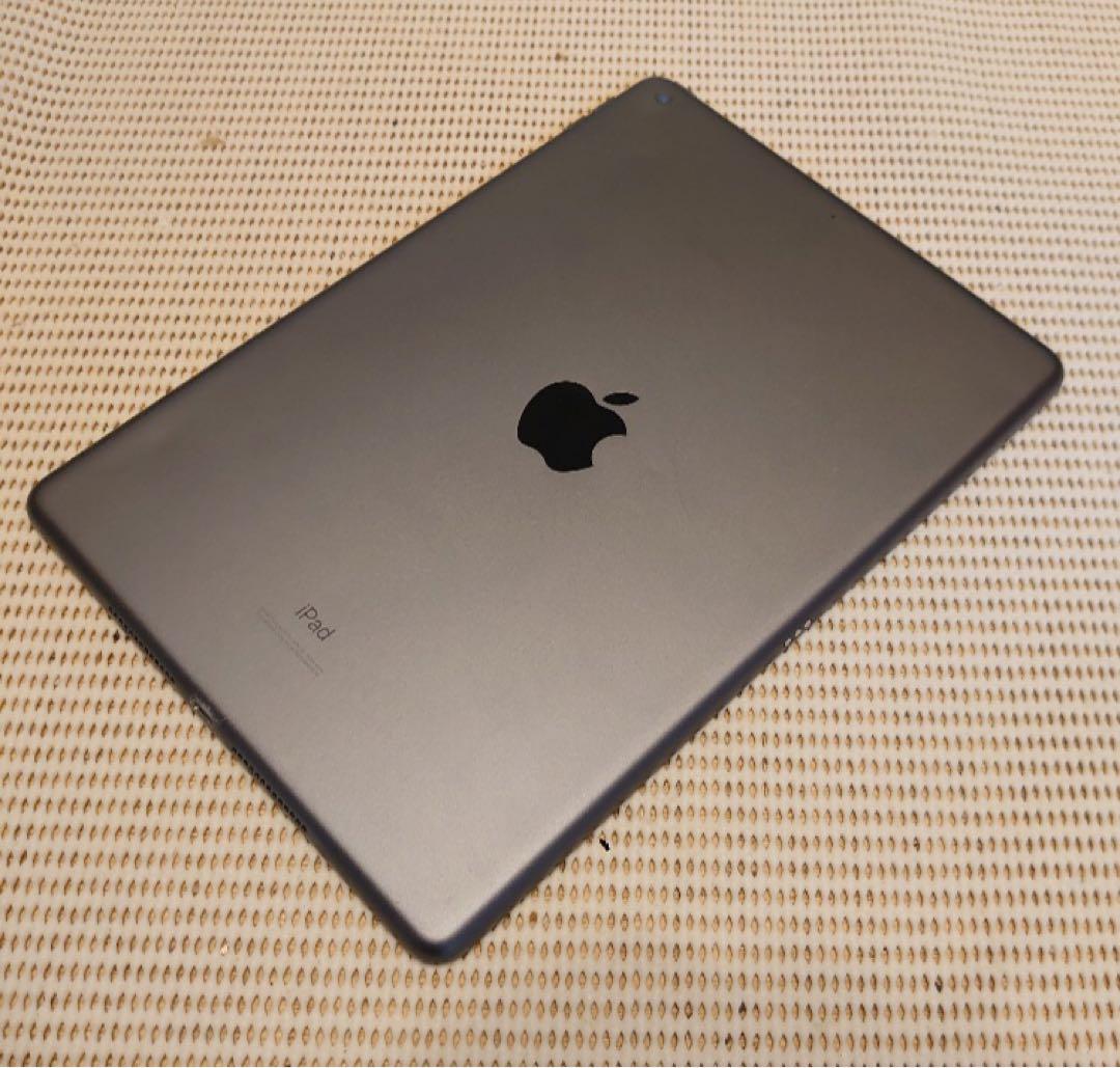 完動品iPad第7世代(A2197)本体128GBグレイ送料込BMF3Q