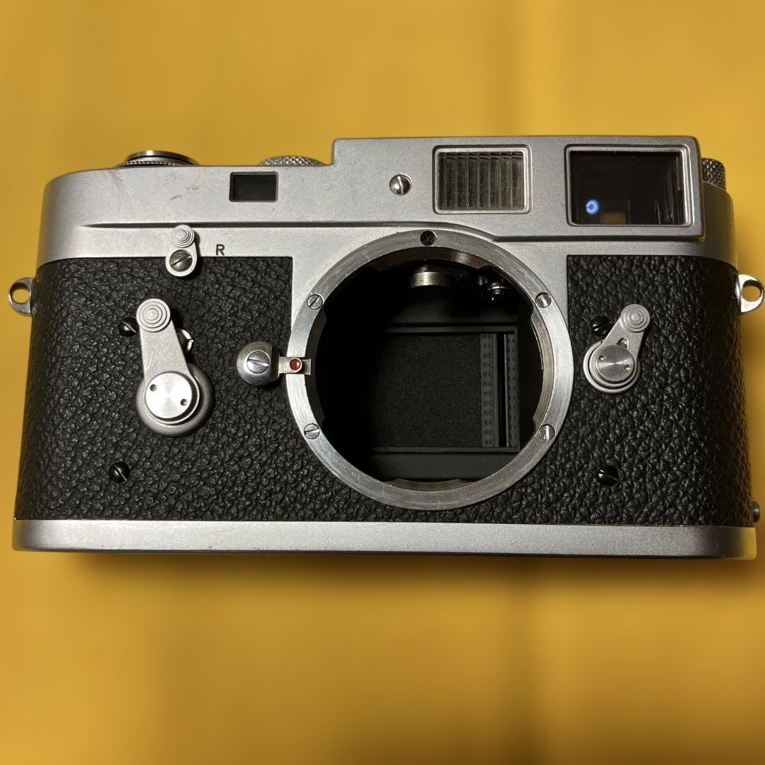 ライカ　レンジファインダーカメラ M2
