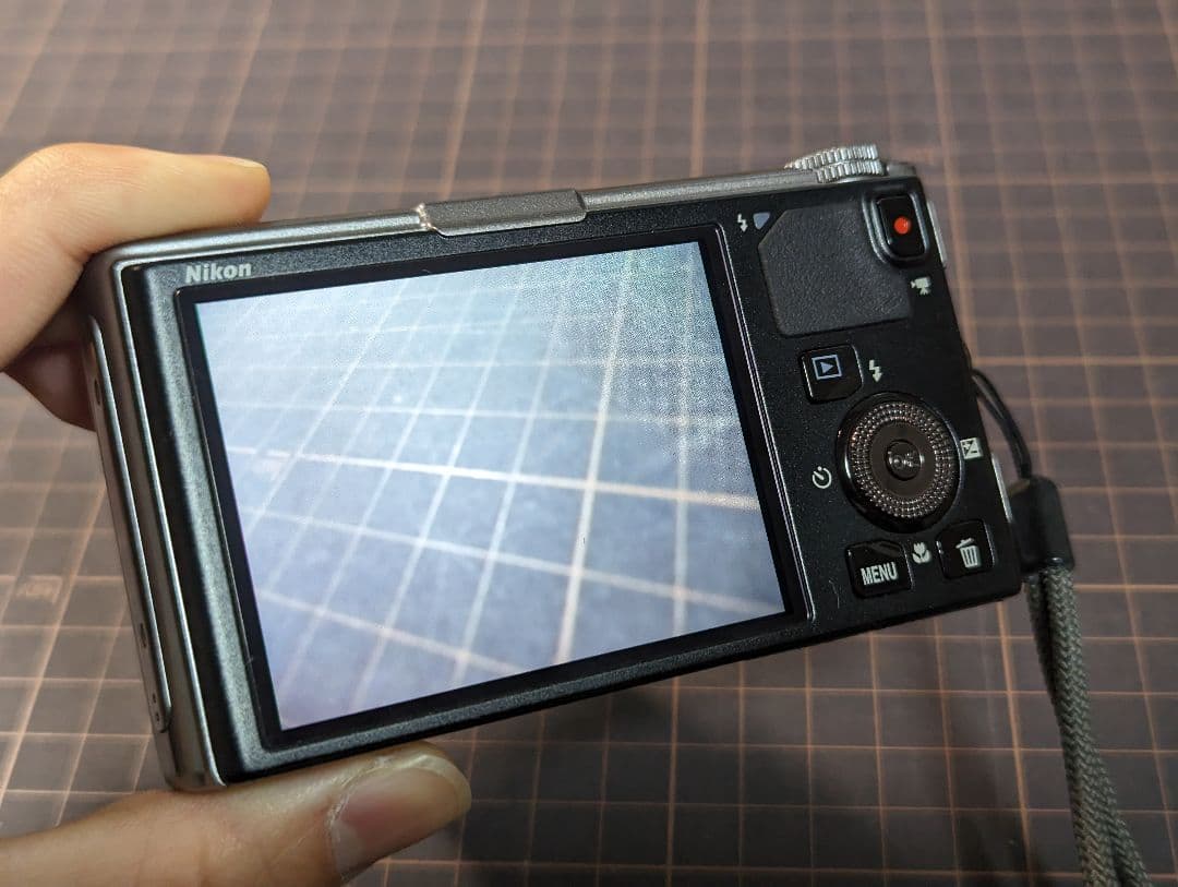 Nikon COOLPIX S9500 シルバー