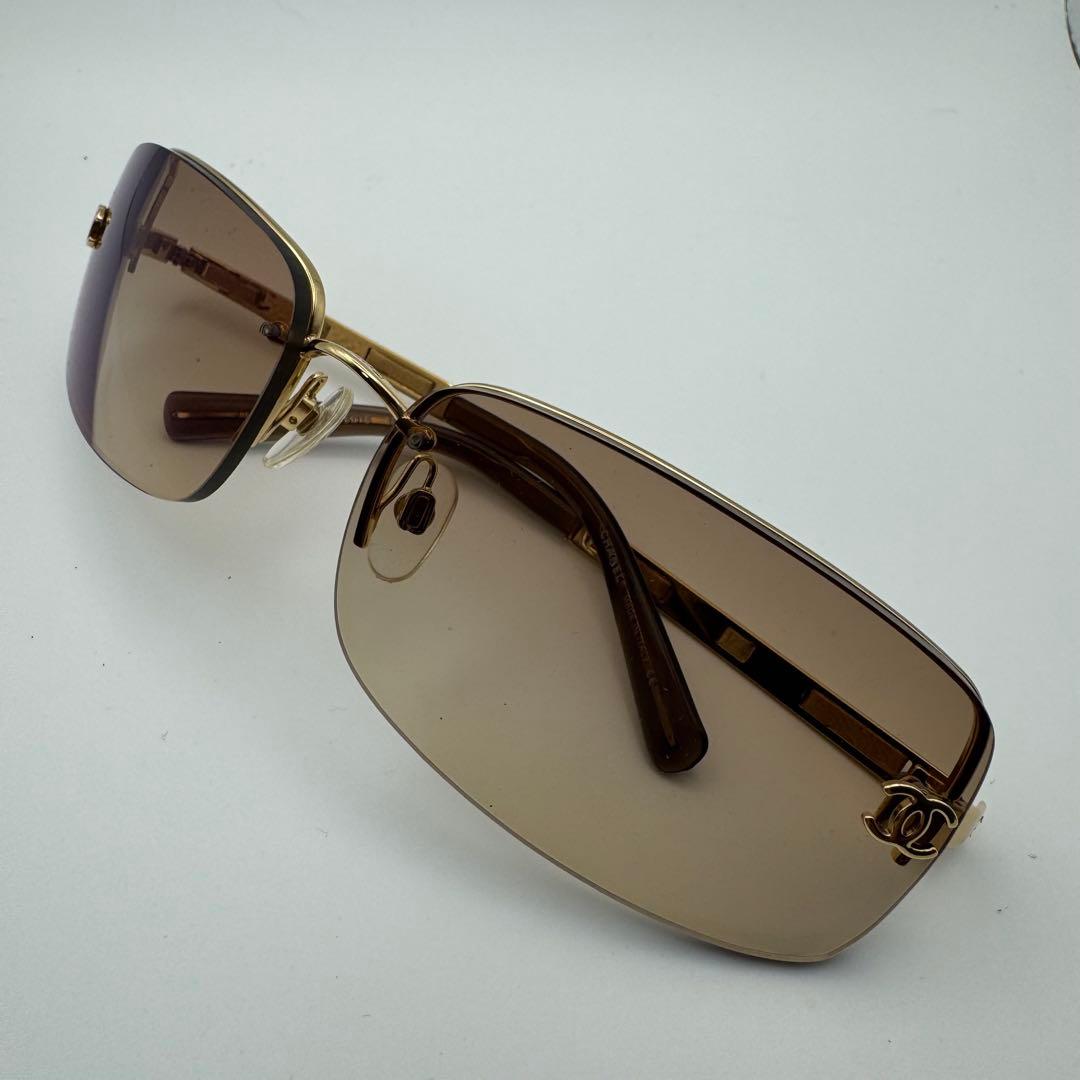 【美品】CHANEL シャネル ココマーク リムレス サングラス ゴールド 度入