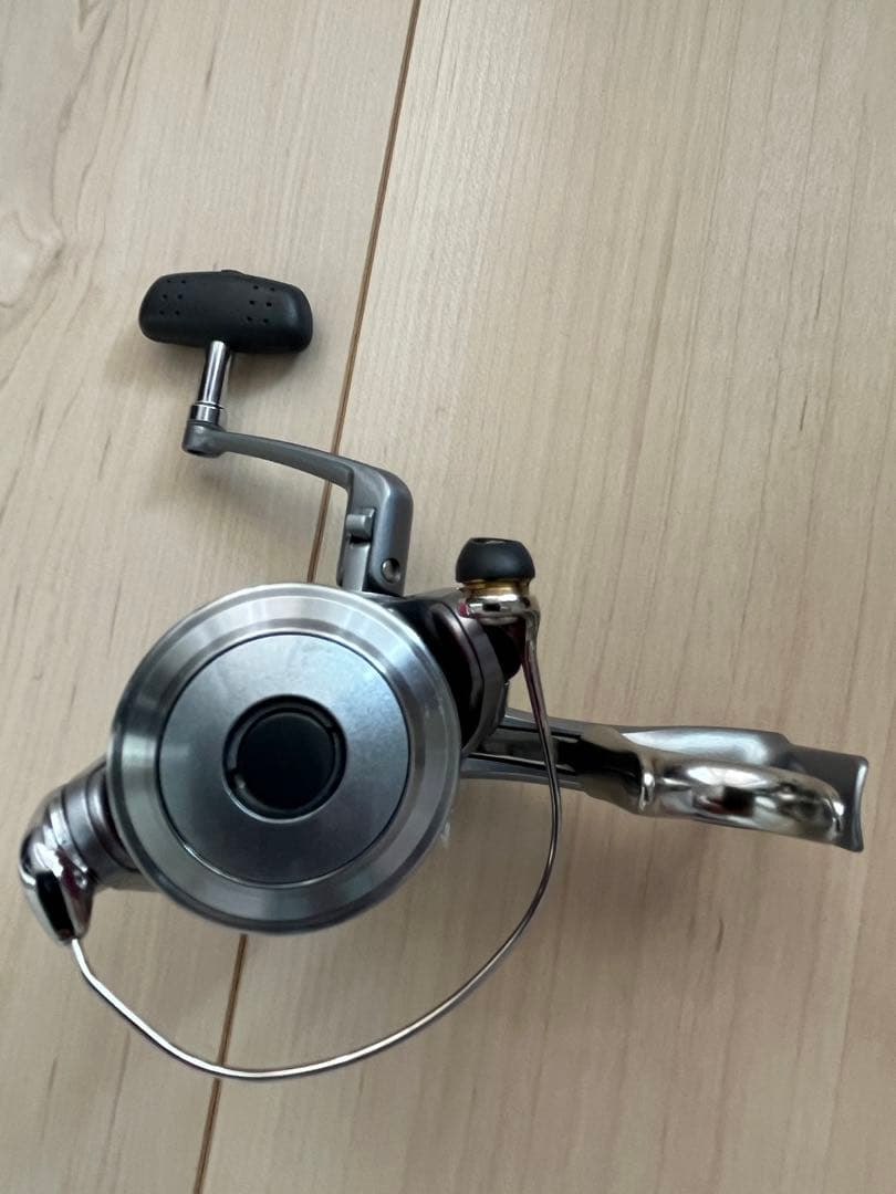 シマノ05ラリッサ2500