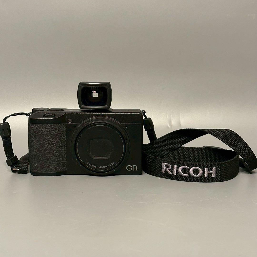 RICOH リコー R02010 GRⅢ コンパクト　デジタルカメラ　ジャンク
