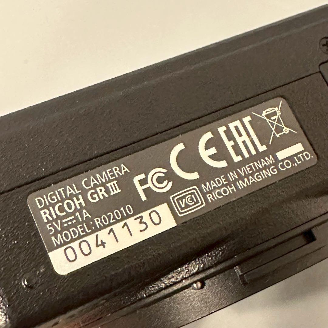 RICOH リコー R02010 GRⅢ コンパクト　デジタルカメラ　ジャンク