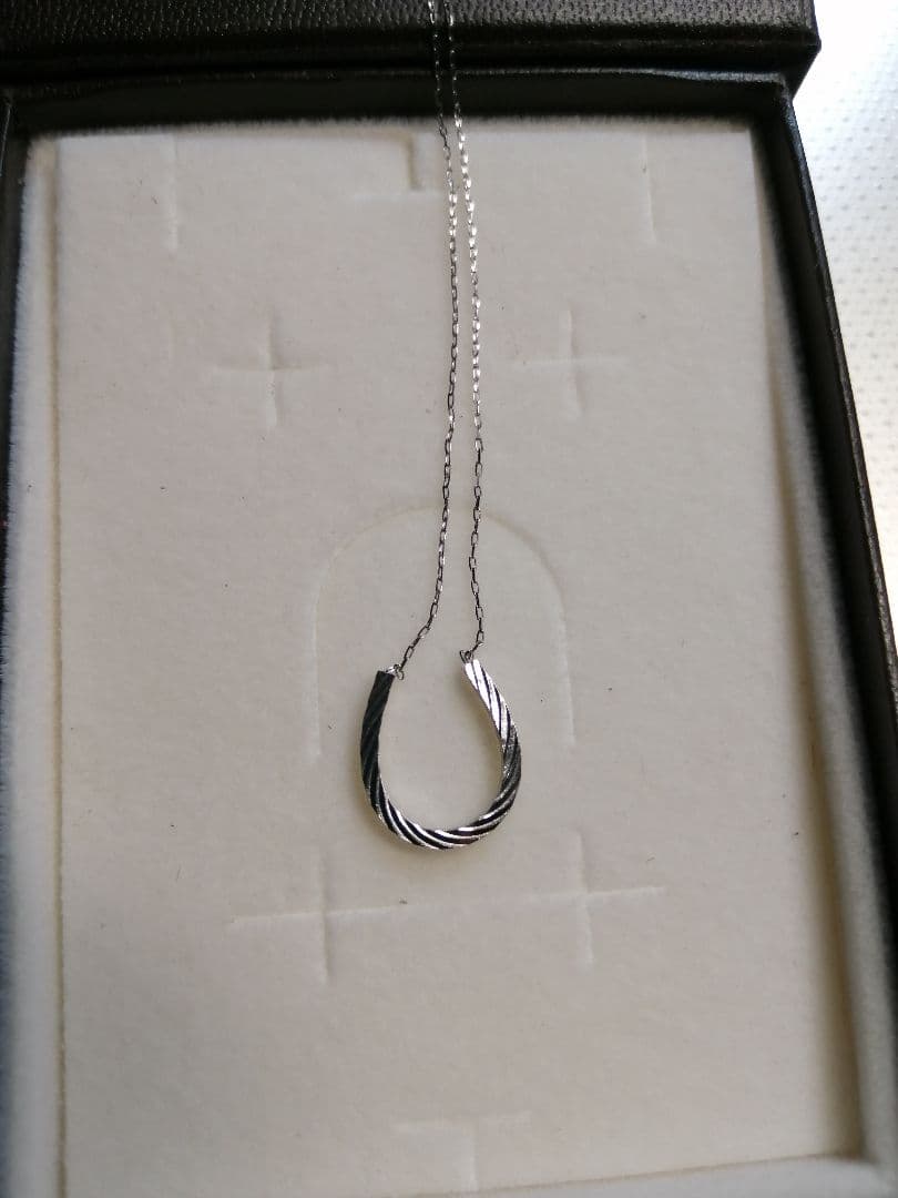 KIRAT シルバー ツイストネックレス