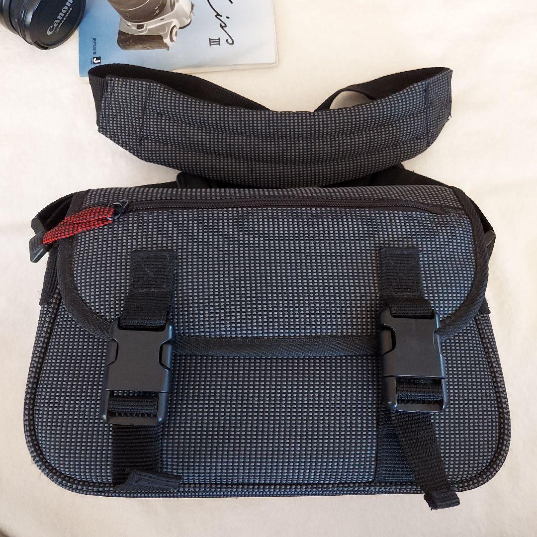 Canon EOS Kiss III 300mm望遠レンズ付