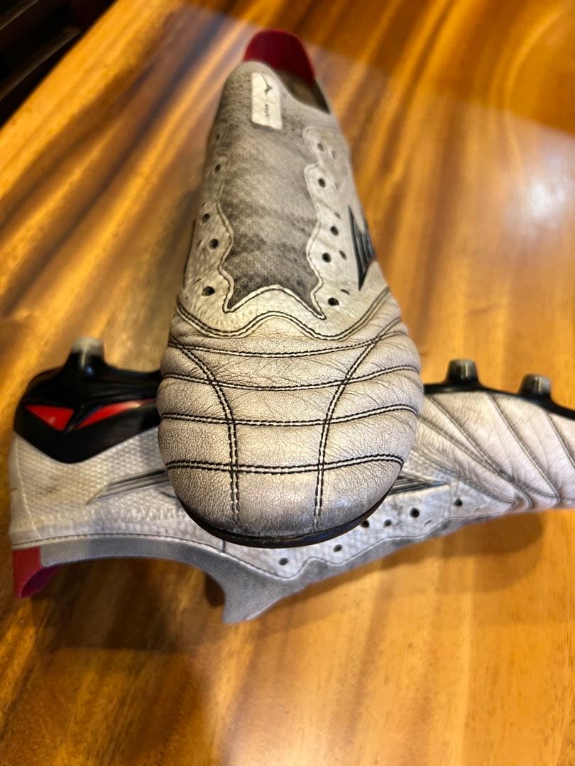 ミズノ　モレリアネオIV β JAPAN サッカーシューズ