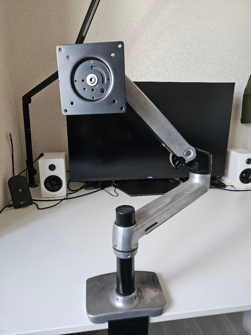 エルゴトロン Ergotron LX モニターアーム シルバー
