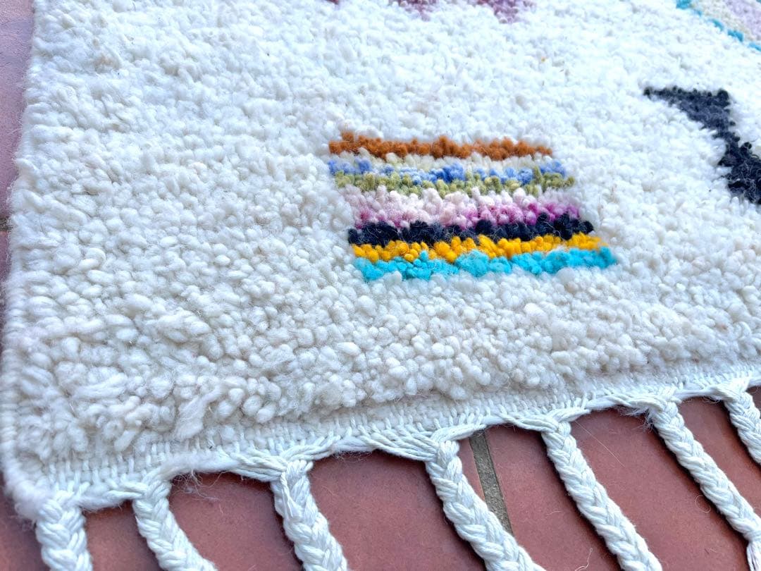 モロッコ ラグ カーペット　絨毯　アジラル ベニワレン