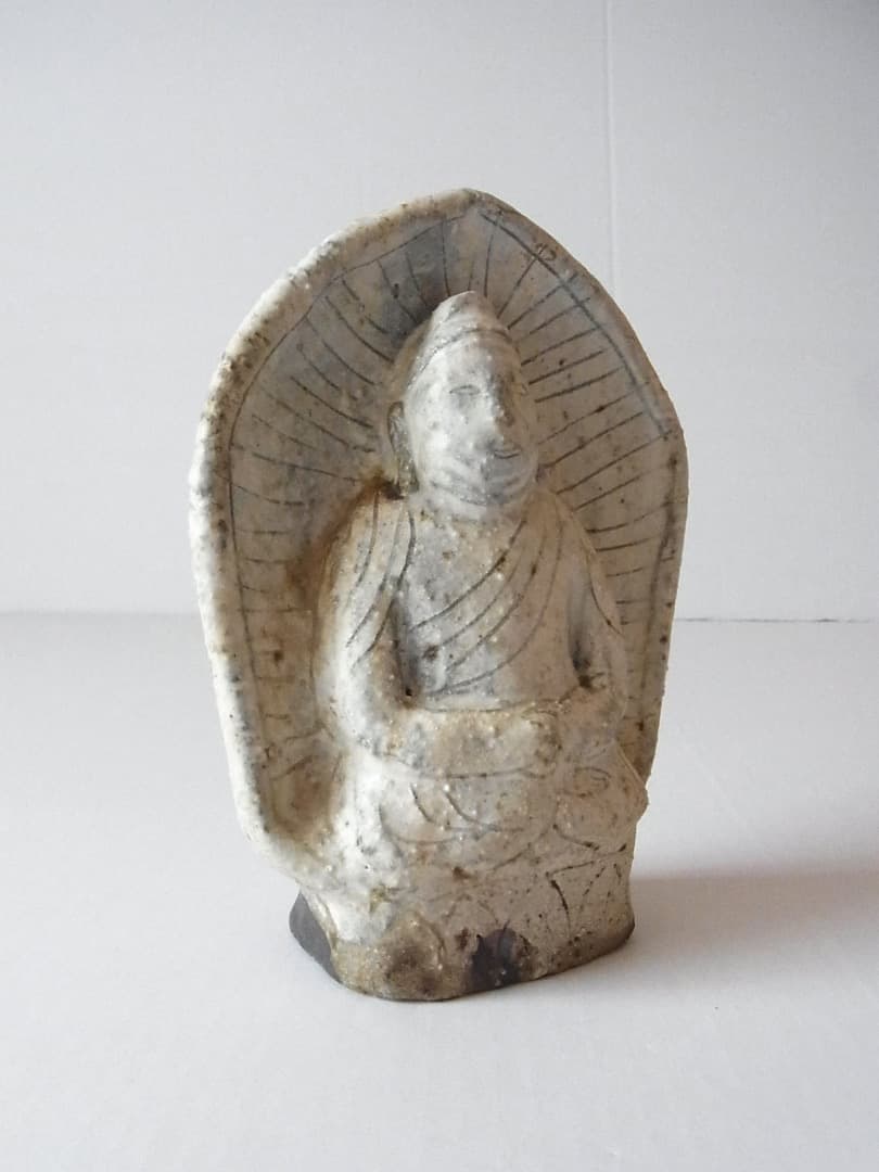 小嶋亜創『粉引陶仏』初期伊万里 李朝 古唐津 黒高麗 オンギ くらわんか