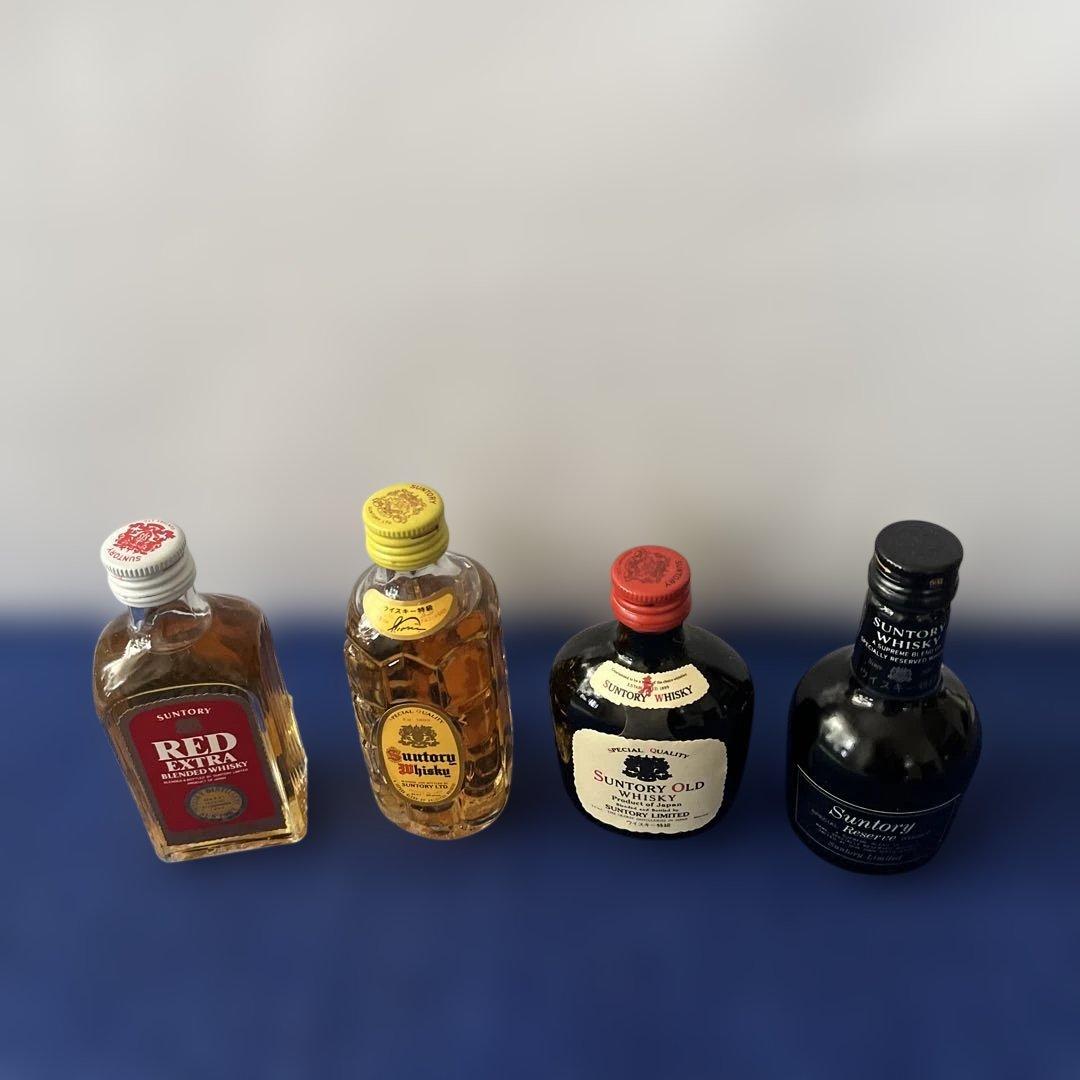 サントリー　レッド、角ビン、ダルマ、リザーブ　4種まとめて。