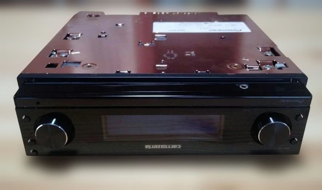 カロッツェリア　DEH-P01　アンプ無し