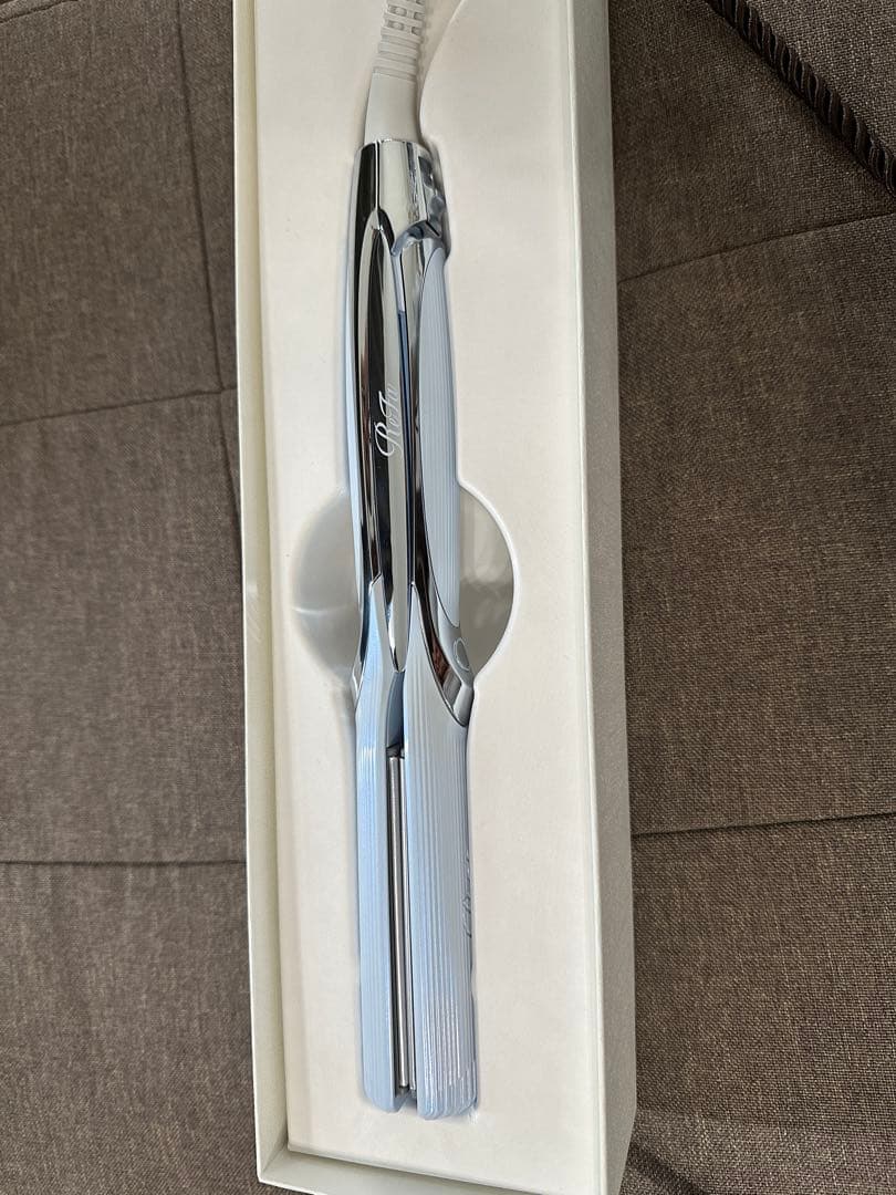 リファストレートヘアアイロンプロReFa STRAIGHT IRON PRO