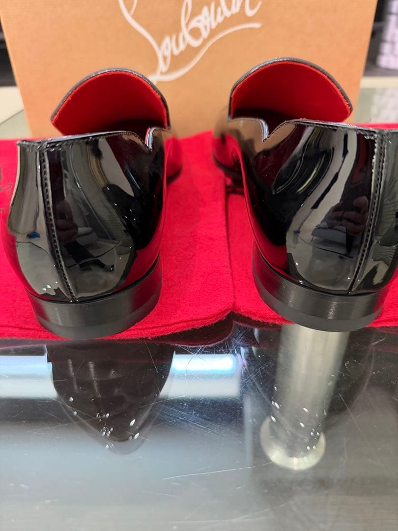 未使用 クリスチャンルブタン パテントローファー 39.5 黒