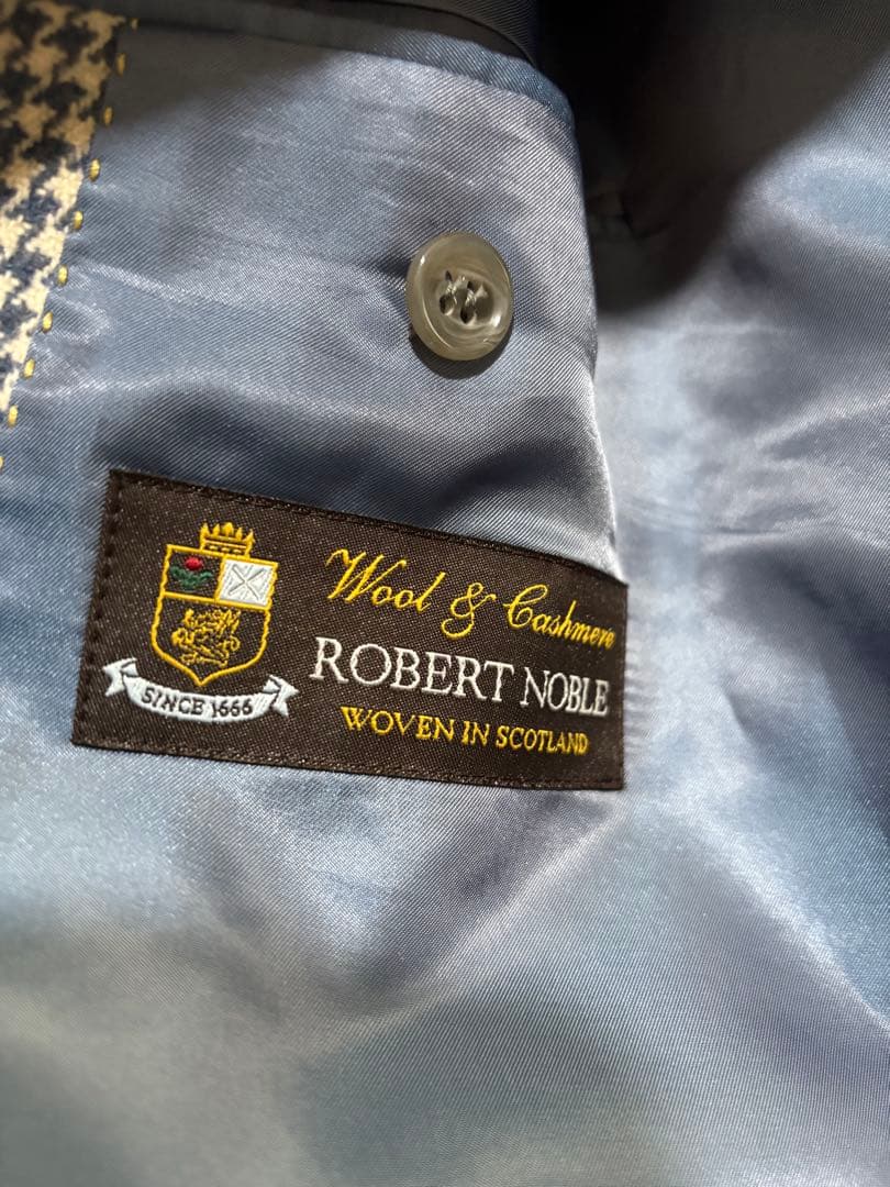 未使用　ティモシーエベレスト　スコットランド製NOBLE社　カシミヤ