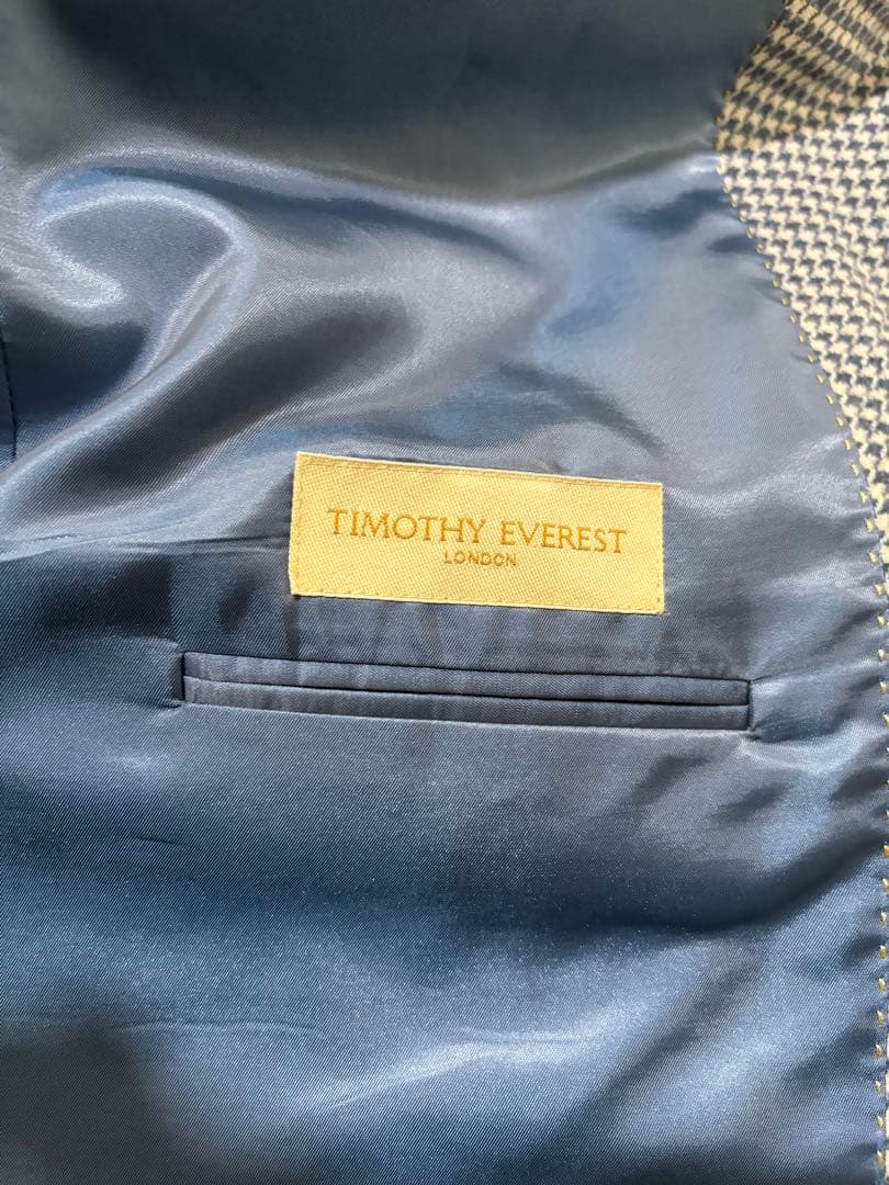未使用　ティモシーエベレスト　スコットランド製NOBLE社　カシミヤ