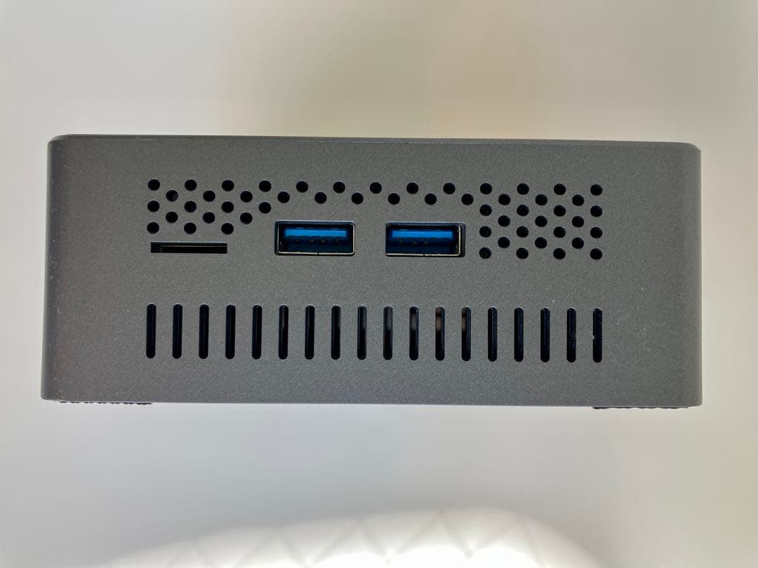 【最終お値下げ】美品ミニPC BMAX B2 Sデスクトップ 6GB/128GB