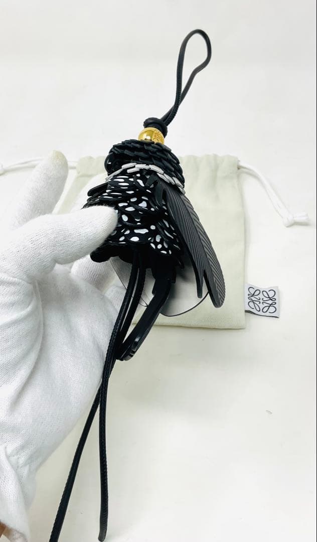 未使用　ロエベ　バードチャーム　クラッシックカーフ　現行品