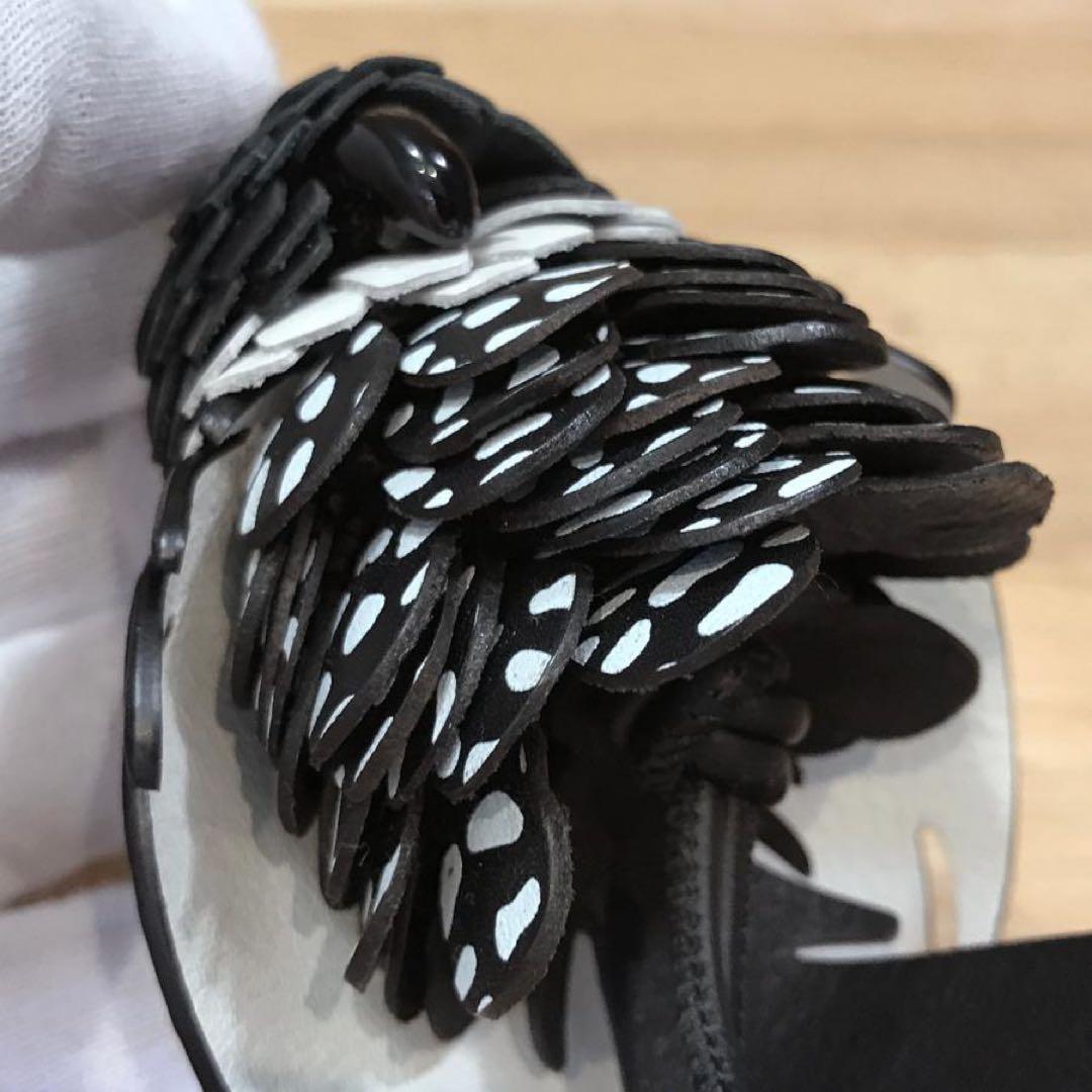 未使用　ロエベ　バードチャーム　クラッシックカーフ　現行品