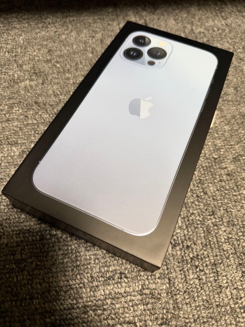 【美品】Apple iPhone 13 Pro Max 本体 シエラブルー