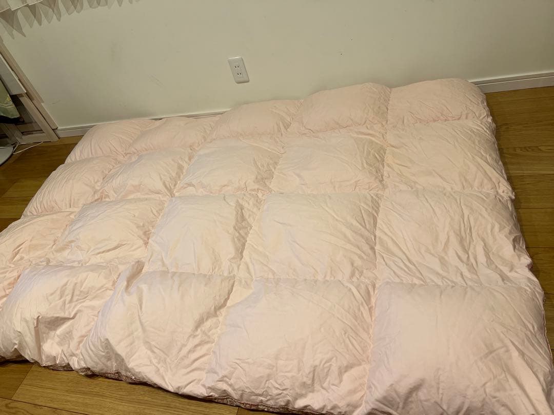 フランス産ダウン90% シングル　1200g 羽毛布団 綿100%