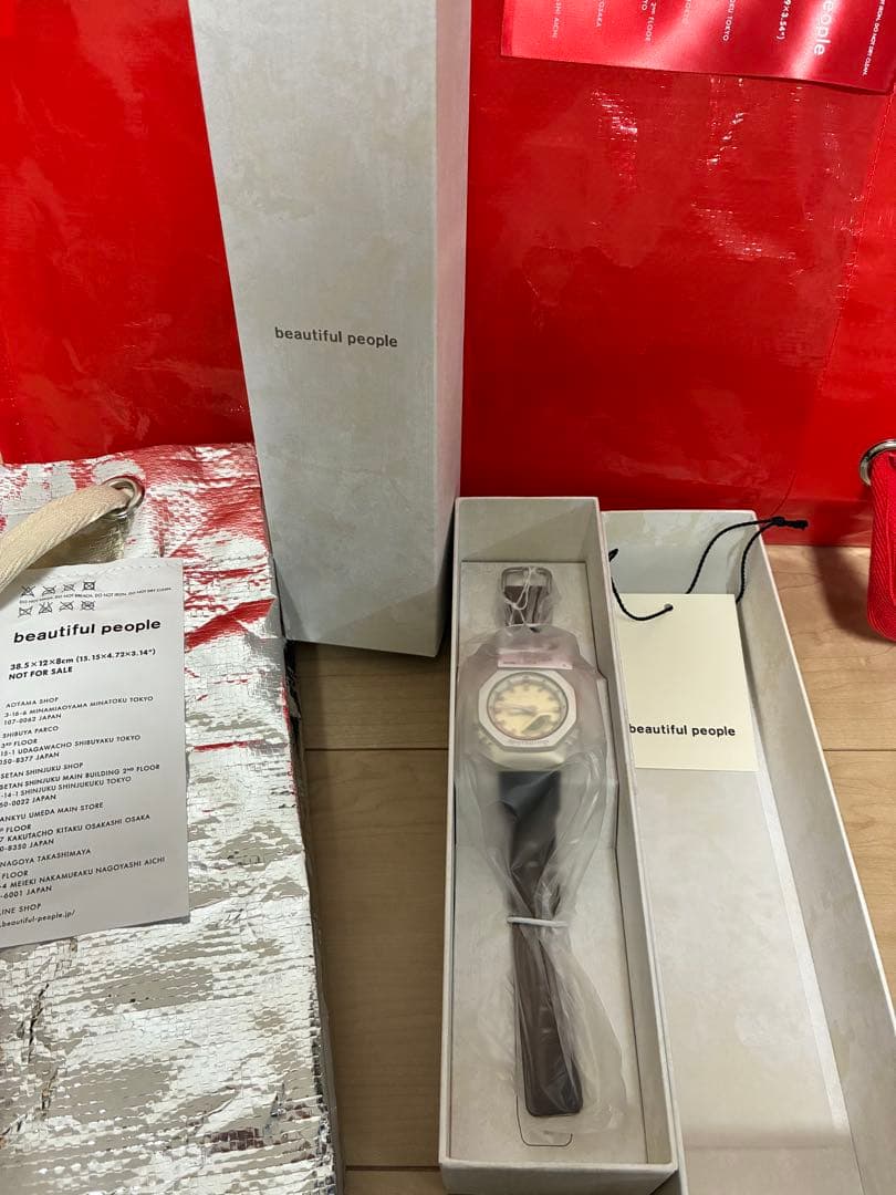 時計 beautiful people G-SHOCK GM-S2110BP-5AJR