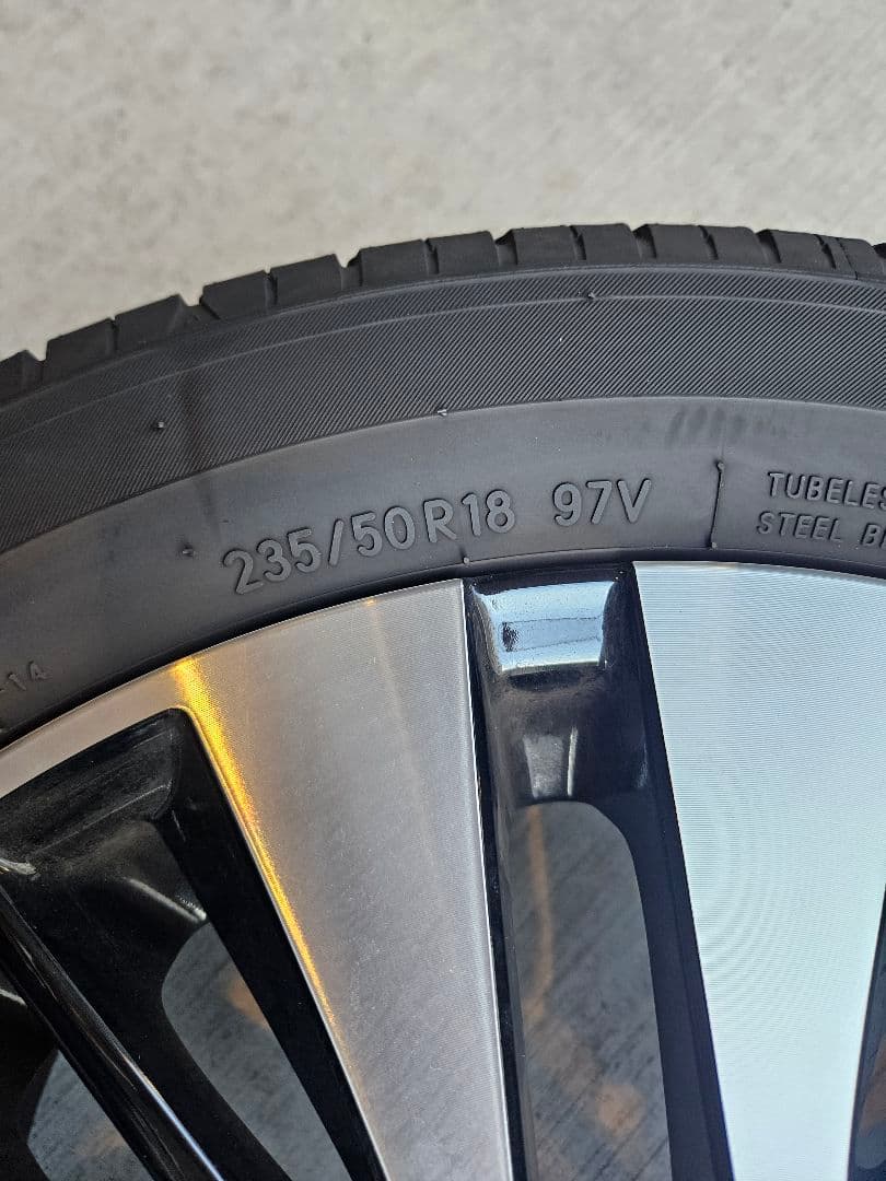 専用。30アルファード純正18インチ ホイールセット 235/50R18　４本