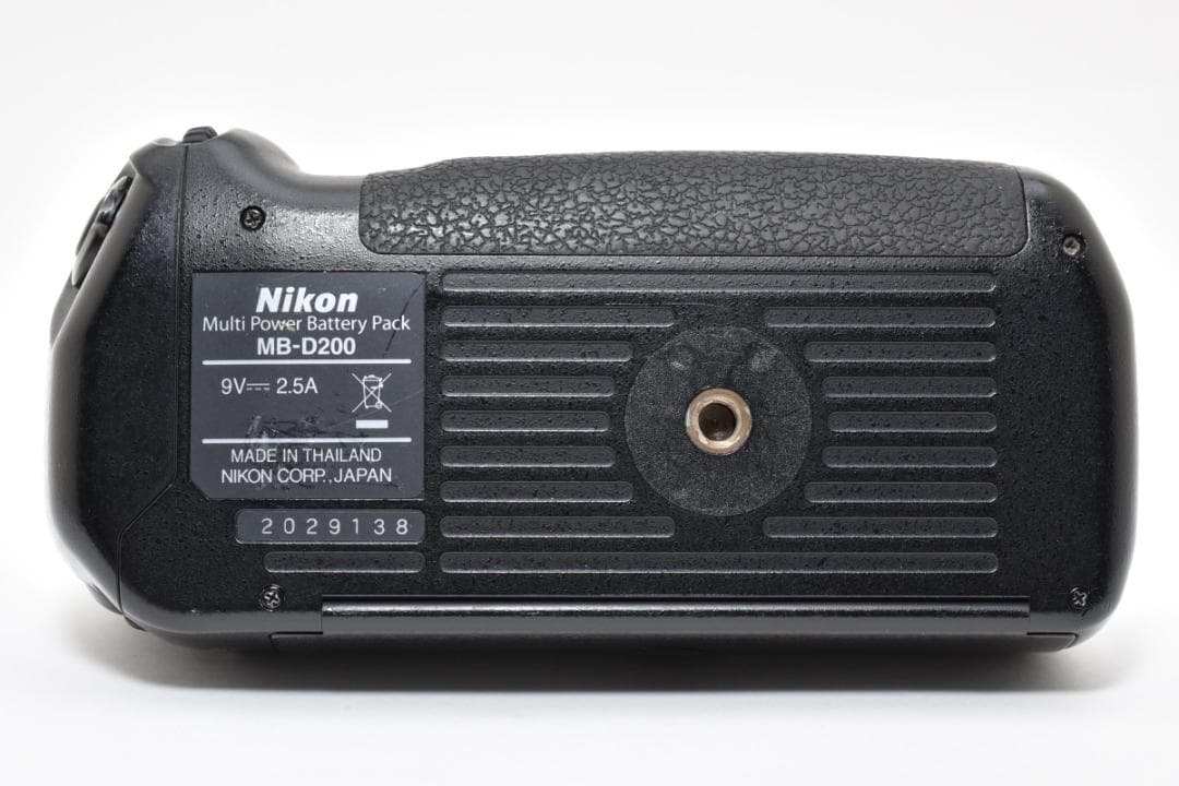 美品 NIKON バッテリーグリップ MB-D200 ニコン H140