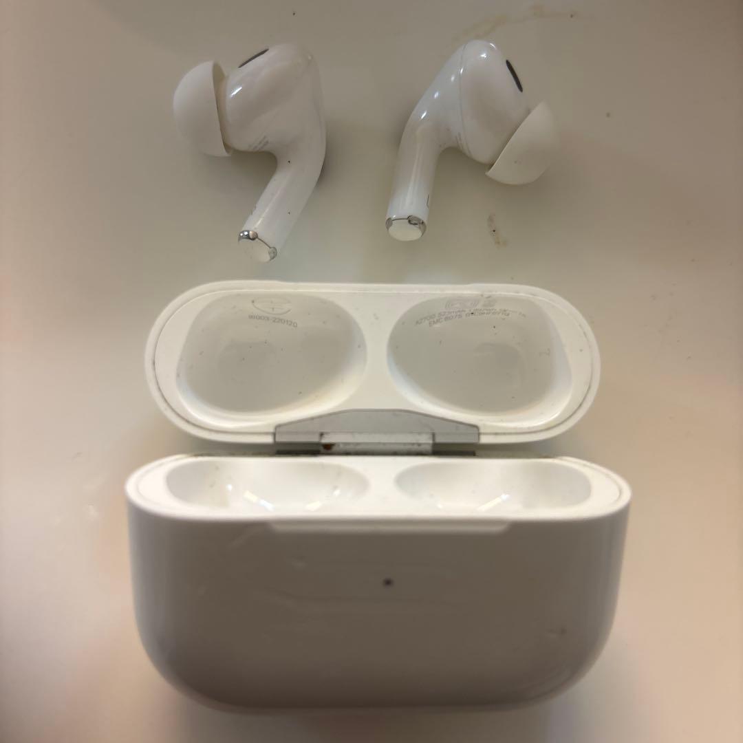 AirPods 本体 充電ケース付き ホワイト