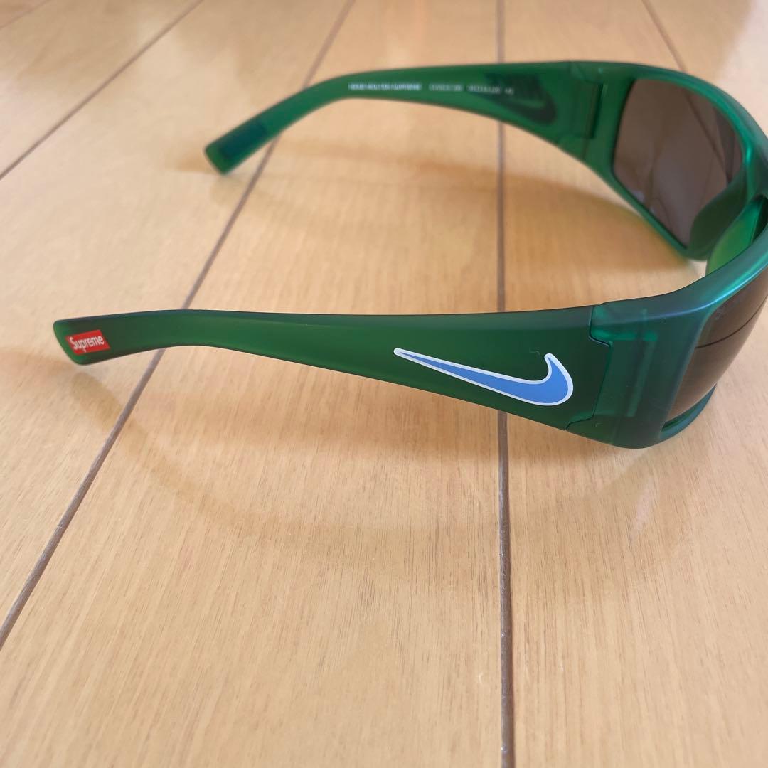 極美品✨大特価！Nike Supreme グリーンサングラス