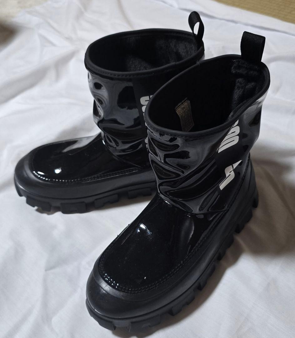 DDDDD UGG Classic Brellah Mini 未使用