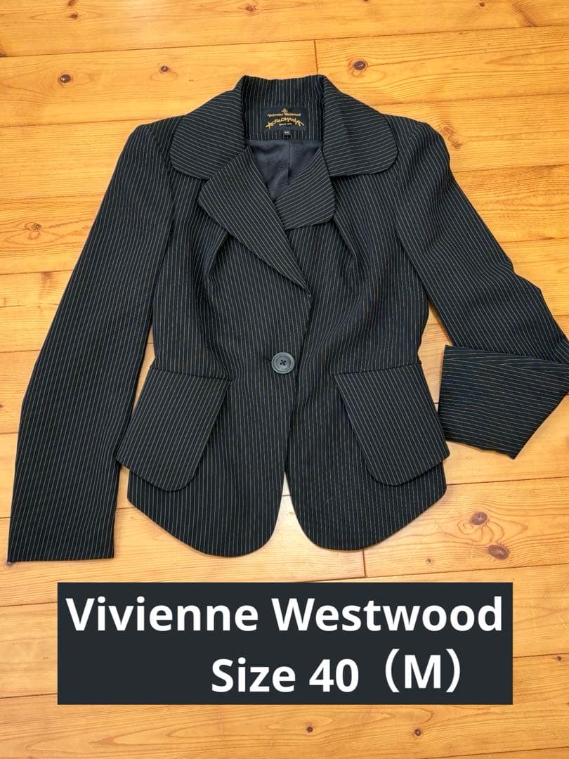 美品 ヴィヴィアンウエストウッド　ストライプ柄ジャケット