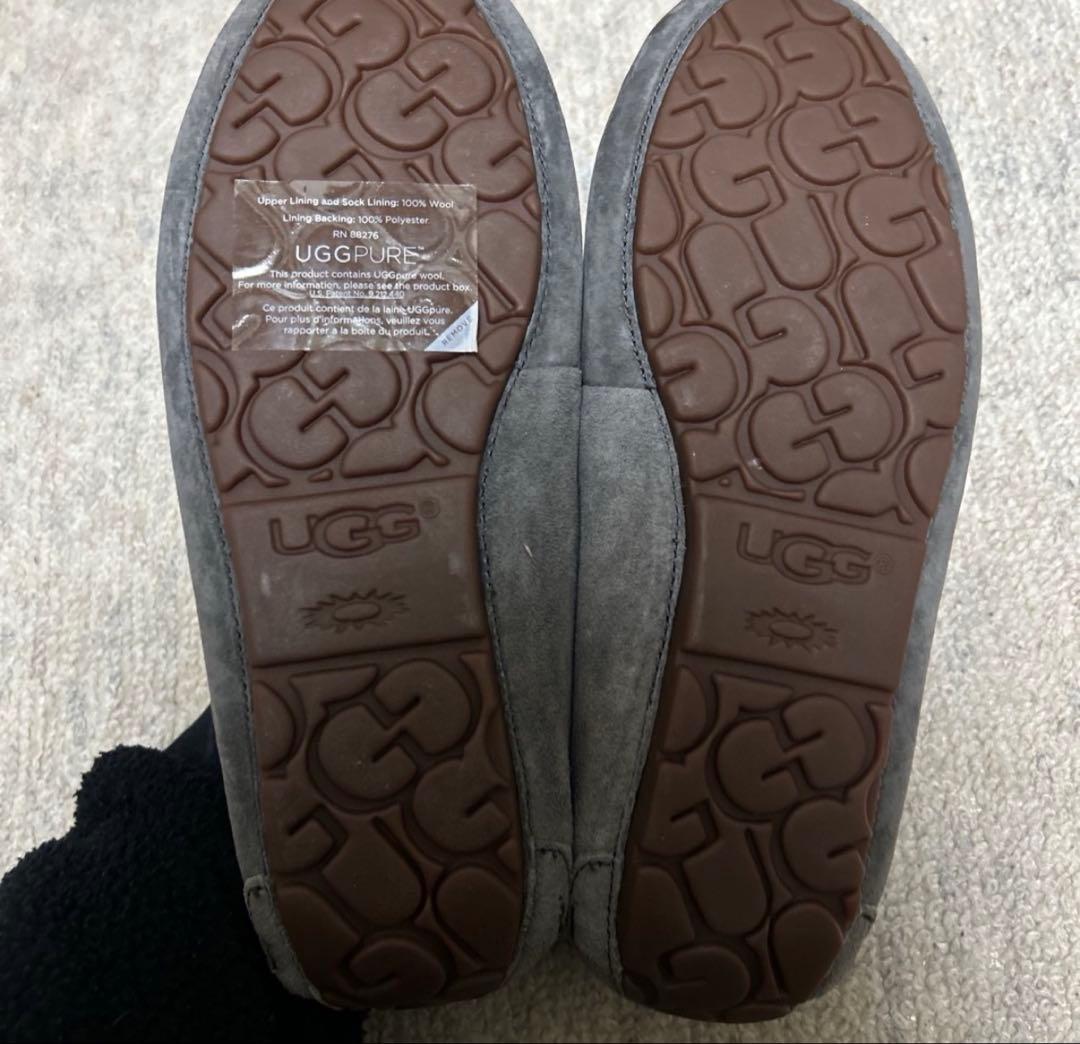 【新品未使用】UGGモカシン　グレー 25センチ 8