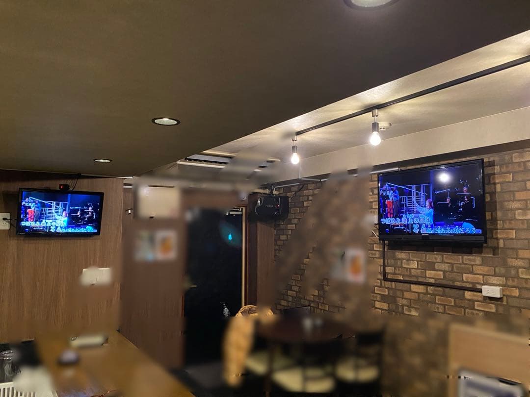 全て取り外し済み。神戸市にてお渡し。カラオケセット一式/営業できる全て揃ってます