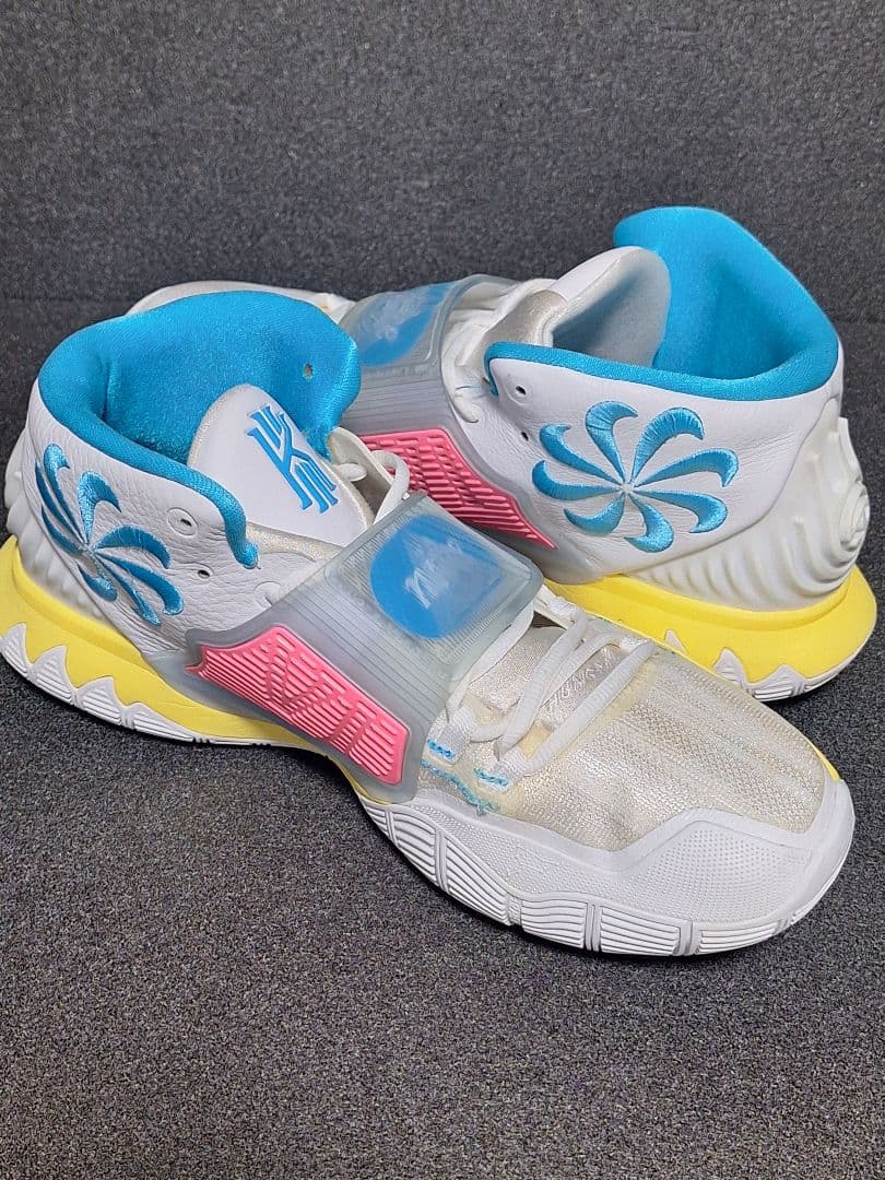 ナイキ カイリー６ Nike Kyrie 6 バッシュ