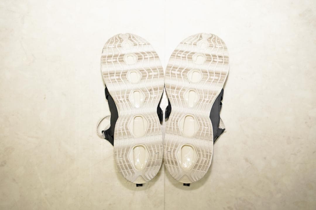 『新品同様』MIZUNOミズノ WAVE PROPHECY STRAP　サンダル