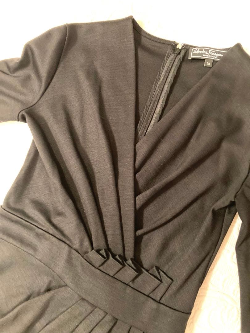 サルバトーレ　フェラガモ　ワンピース