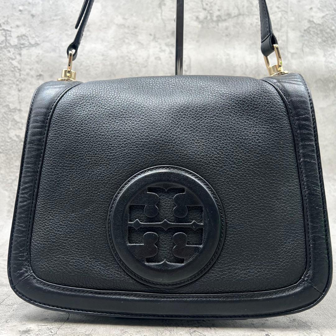 極美品✨トリーバーチ　ショルダーバッグ　デカロゴ　フラップ　レザー　ブラック