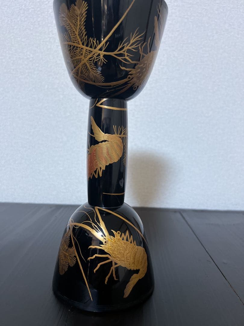 小鼓　胴　海老に松蒔絵