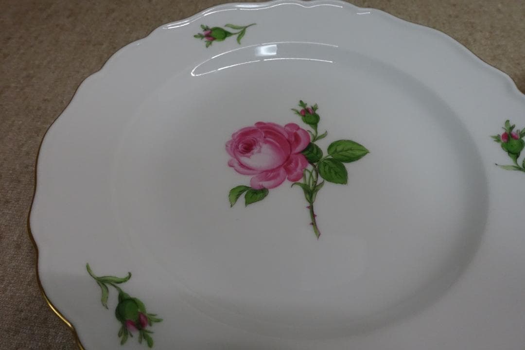 マイセン ピンクローズ 金彩プレートペア