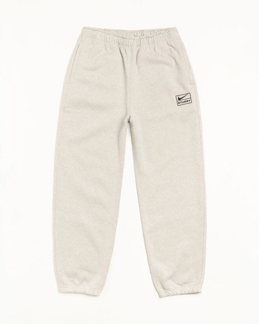 STUSSY × NIKE スウェットセットアップ