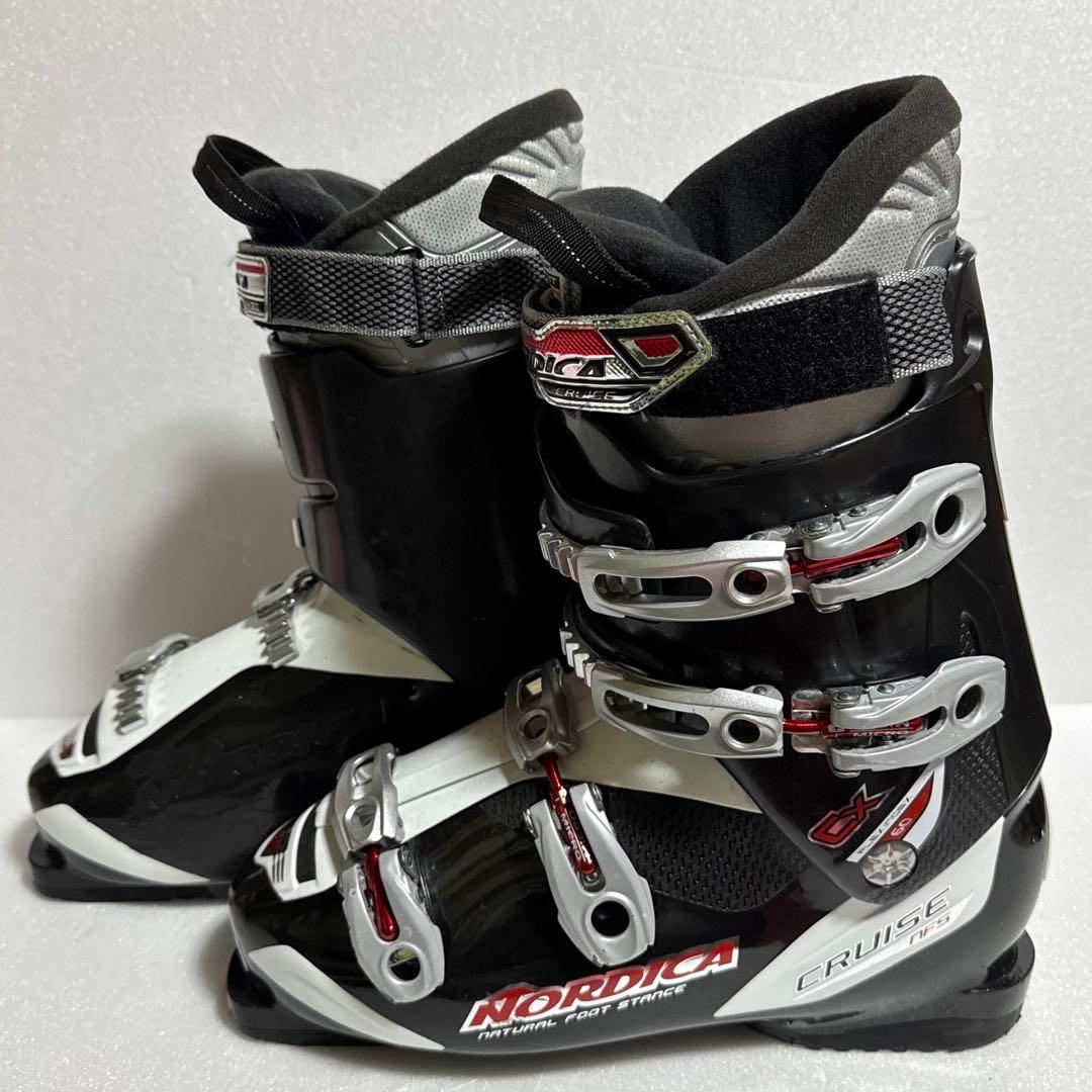 28cmスキーブーツ　黒色ブラック初心者　格安処分NORDICA CRUISE