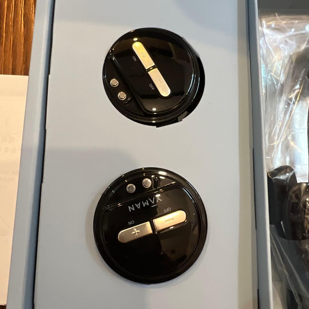 ヤーマン 美顔器 メディリフト　EMS EPM-18BB