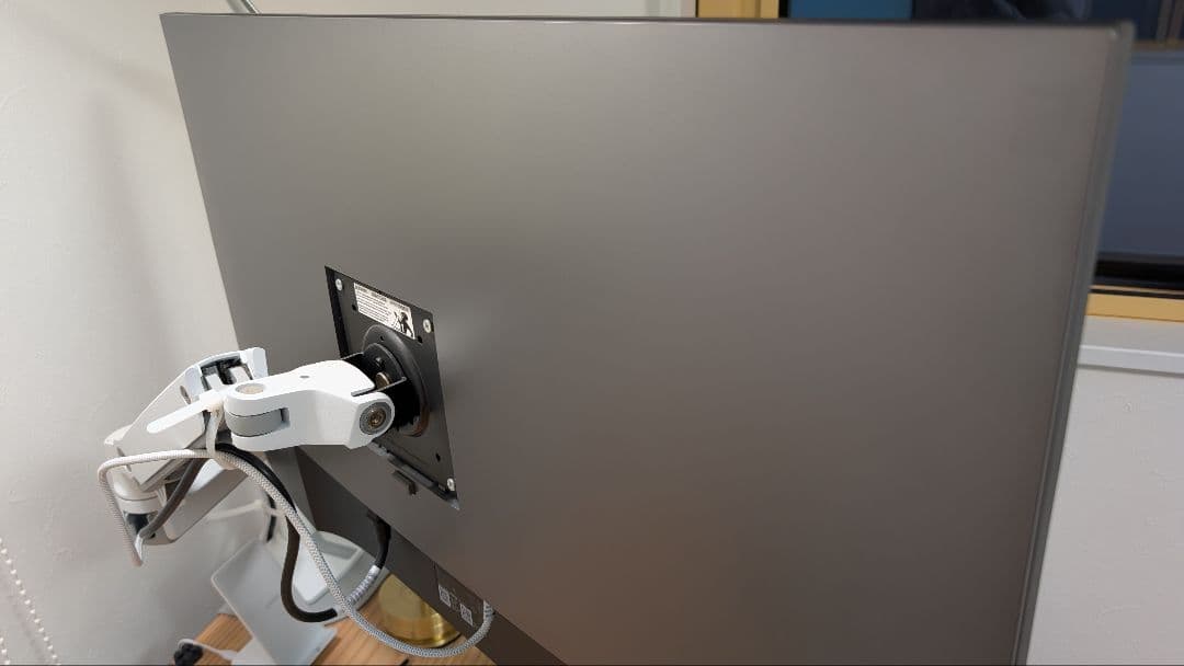 DELL 32インチ 4Kモニタ U3219Q