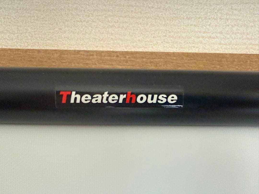 シアターハウス プロジェクター スクリーン 掛け軸タイプ 100インチ