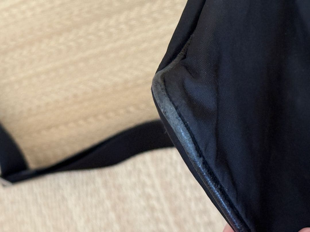 PRADA プラダ　サコッシュ　ナイロン ショルダーバッグ　白タグあり